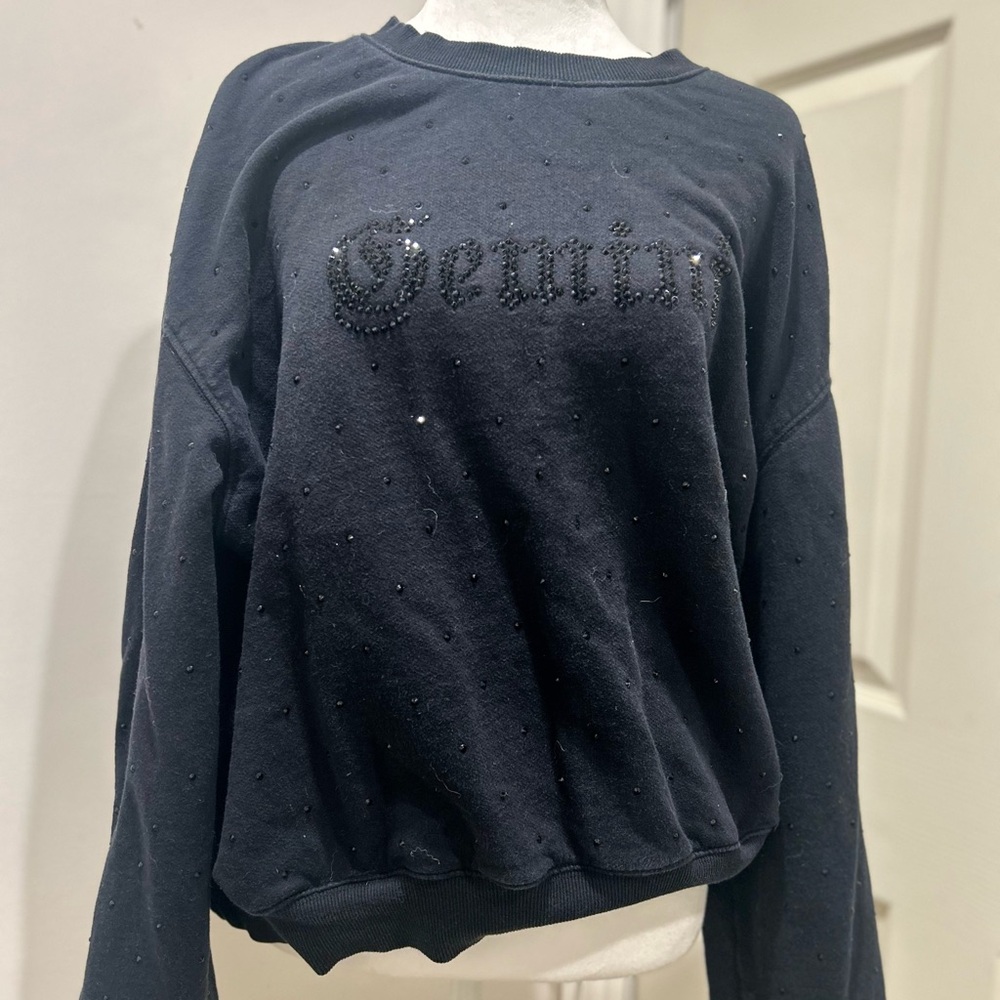Good American Black Crew Neck Sweater